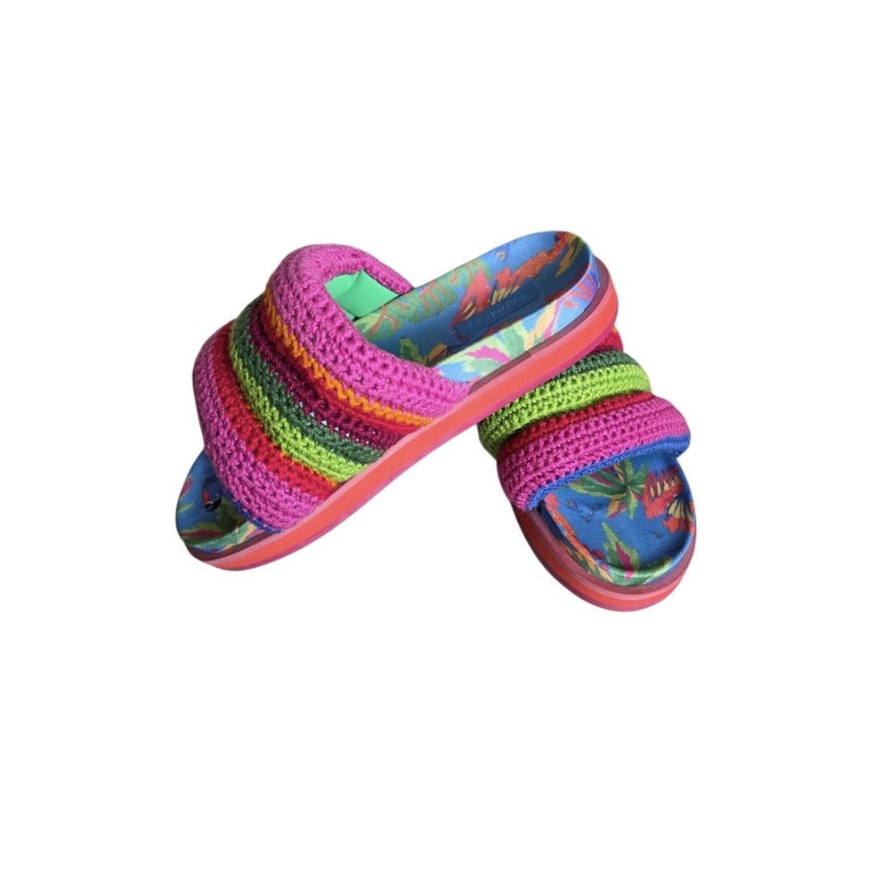 Farm Rio Blue Macaw Crochet Anatomic Slide Sandals 10 Tropical Boho Chunky Chic